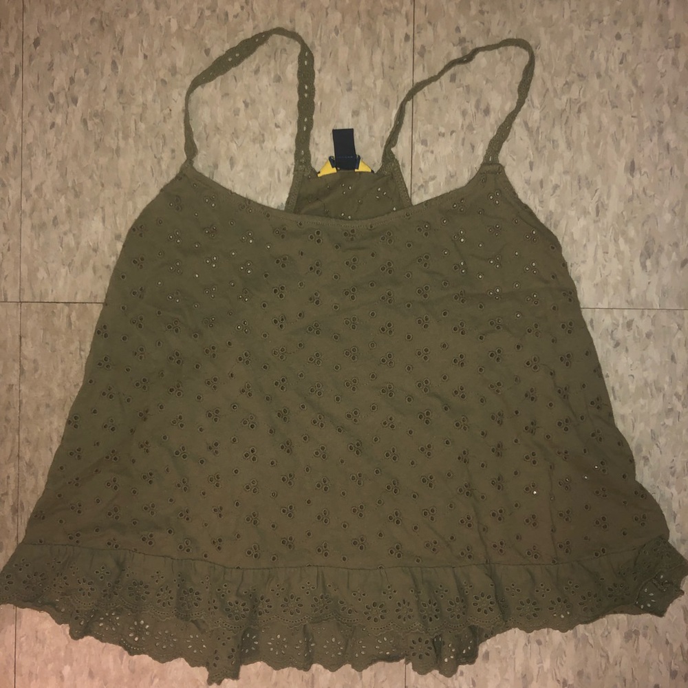 green crop top